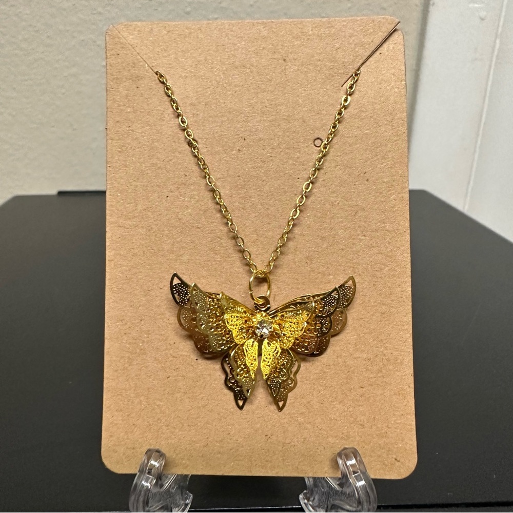 Beautiful gold butterfly with rhinestone necklace